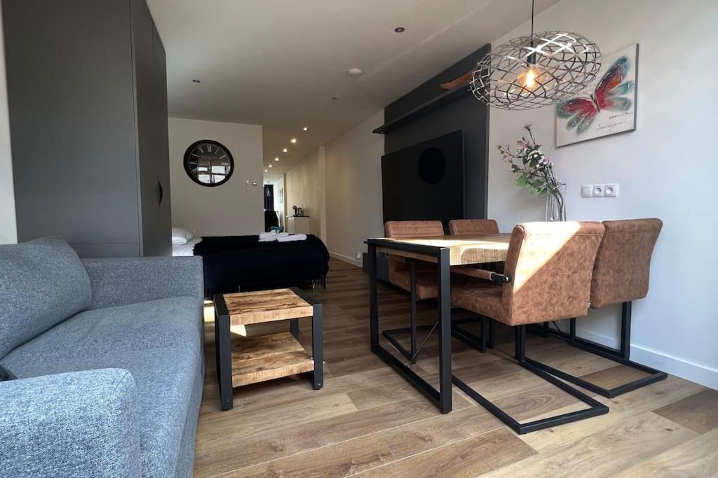 Stylish Apartments In The Heart Of Breda City Center Exterior foto